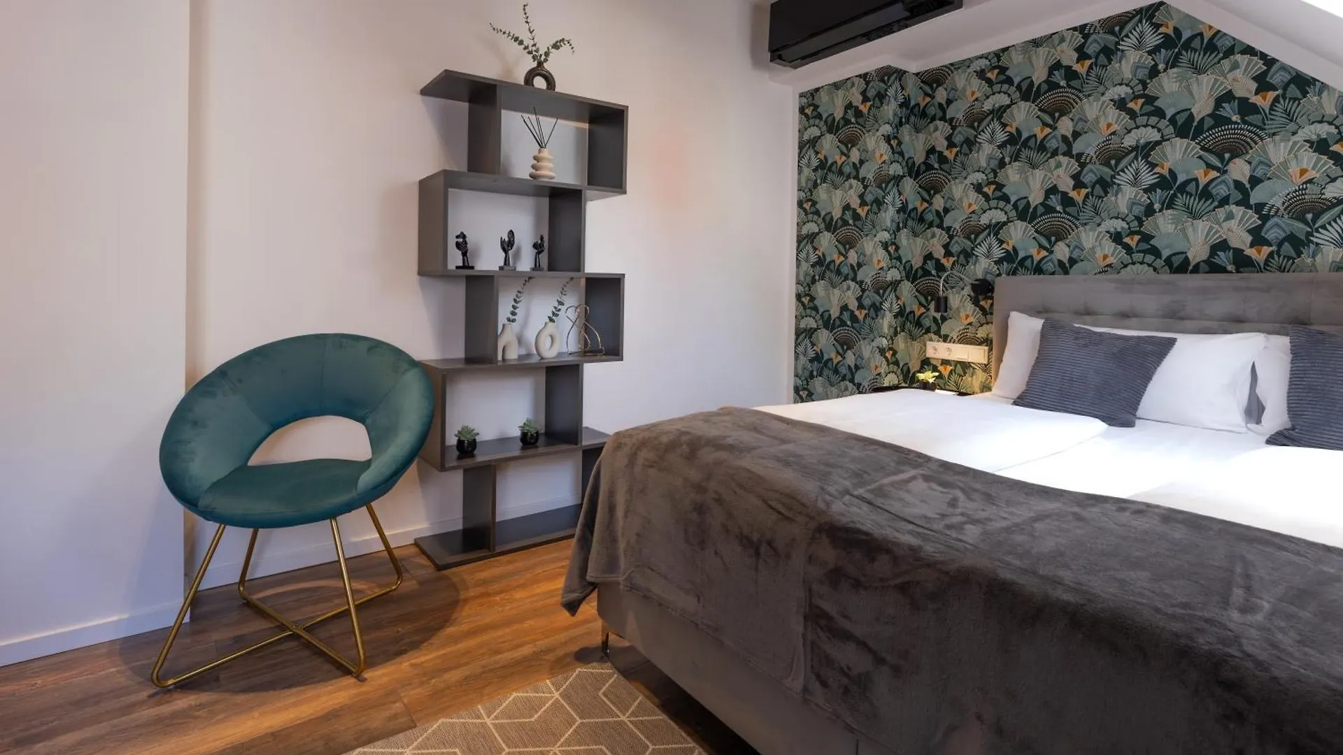 Apartment Urban Design Suites Nuernberg