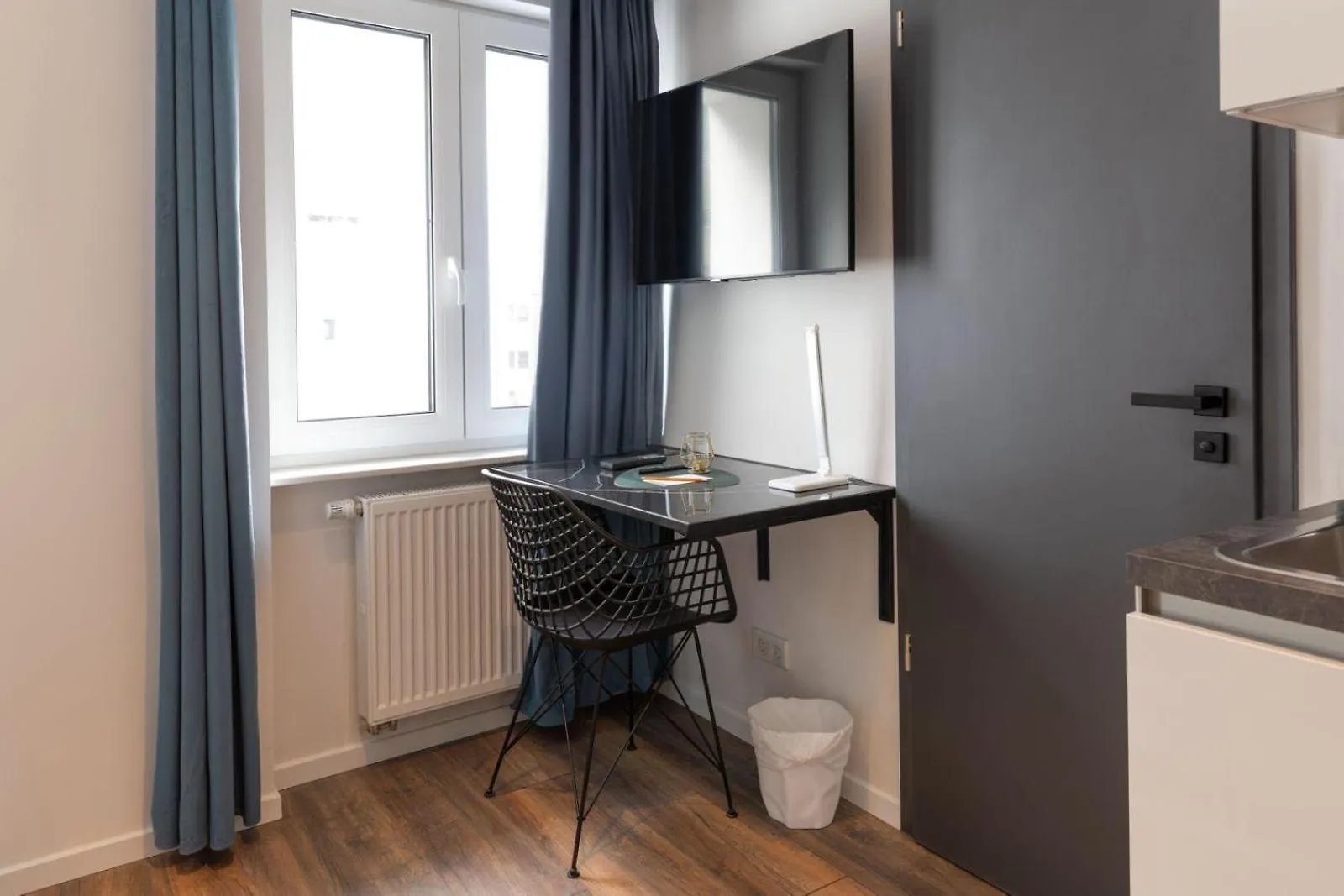 Apartment Urban Design Suites Nuernberg Germany